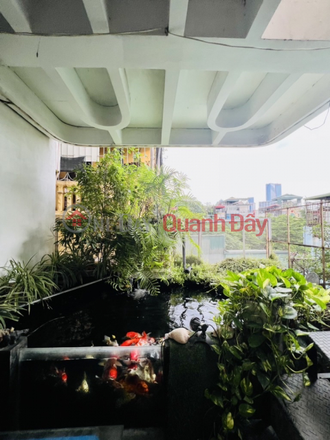 WEST LAKE 40M CAR ALLEY VF3 PARKING AT DOOR 10M TO STREET 50M TO LAKE PRICE 8 BILLION 9 _0