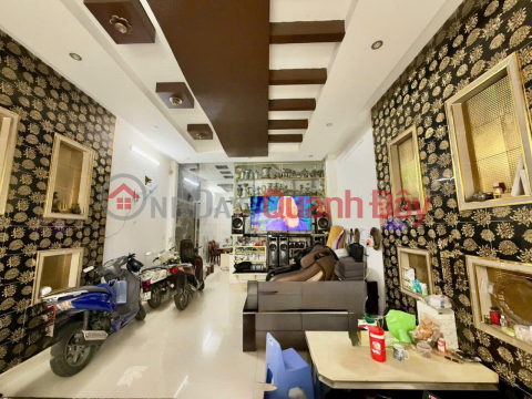 HOT HOT – OWNER NEEDS TO SELL HOUSE in BA HOM, DISTRICT 6 – NEXT TO BAI CAT PARK – 4 Floors – 86m² _0