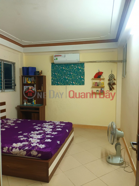 Bán nhà C4 Ngõ 405 Ngọc Thuỵ 39m đường oto giá 1 tỷ 7 có TL. LH: 0936123469 Niêm yết bán