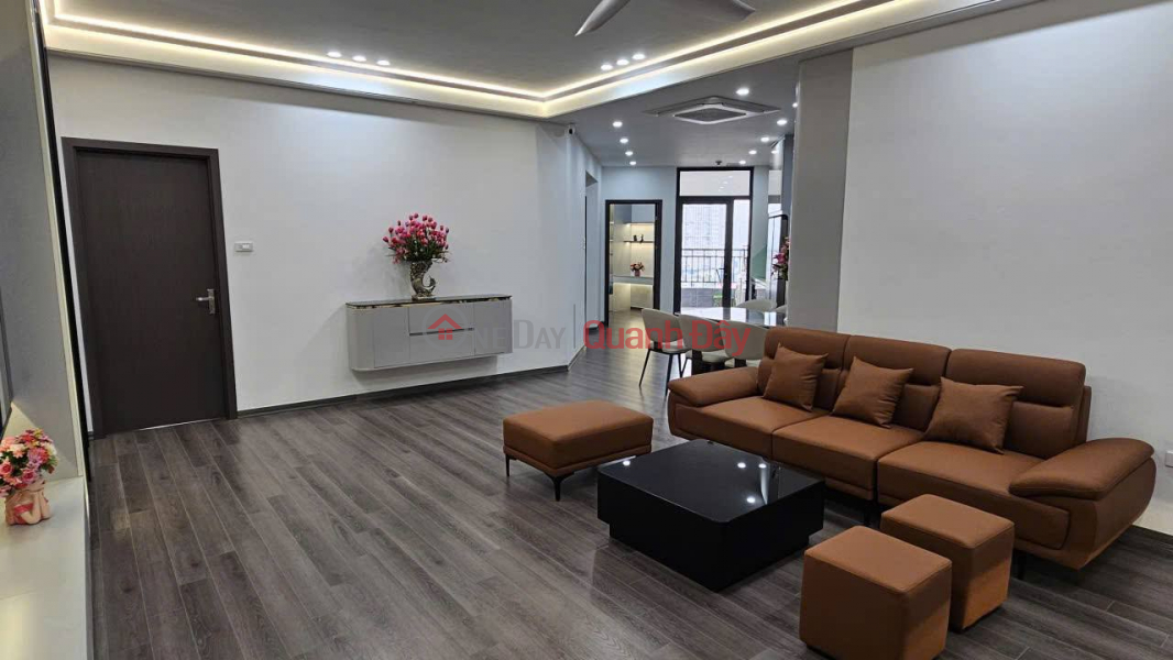 Property Search Vietnam | OneDay | Residential, Sales Listings, Corner apartment of building 17T3 Hoang Dao Thuy, 119m2, 3 bedrooms, fully furnished, 12.5 billion, Cau Giay