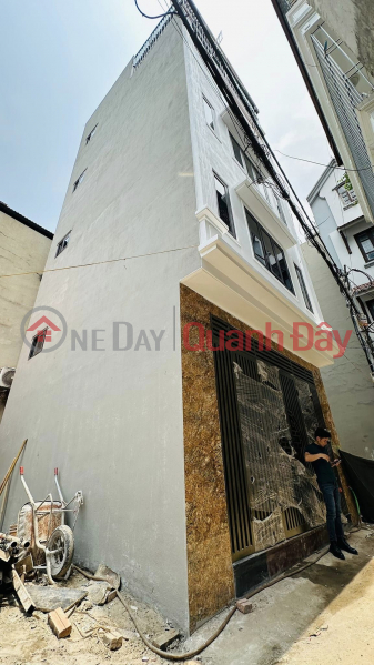 (OTO) House for sale on Quang Tien alley, 40mx5T, 3 bedrooms, 4.8m, slightly 5 billion Nam Tu Liem Business Sales Listings