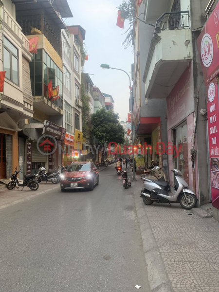 Ngoc Lam house for sale, 95m, 5.5m frontage, sidewalk, car parking, day and night business Sales Listings
