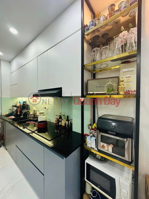 Only 1 house on Van Cao street - Ba Dinh - 30m 5 floors - 3 steps to the street - beautiful house with full furniture - 6.9 billion contact _0