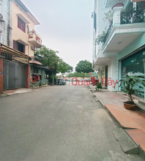 Selling Real Estate Lot Le Trong Tan 153m2 MT 8m only 180 million\/m2 Sidewalk Car Avoidance 0918086689 _0
