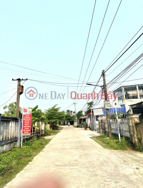 Selling 220m2 of land (150m2 of residential land) 3.5m road bordering Da Nang Sales Listings