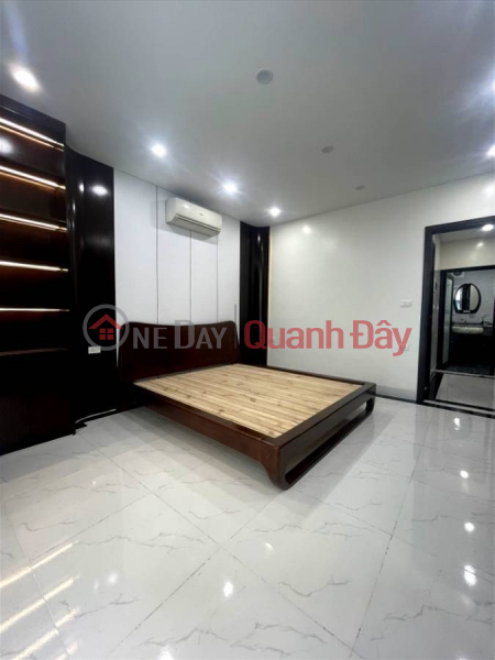 Property Search Vietnam | OneDay | Nhà ở, Niêm yết bán 40m Mặt Tiền 4.5m Nhỉnh 9 Tỷ Phố Hoàng Quốc Việt Phân Lô Ô Tô. Nhà Xây Chắc Chắn Chủ Thiện Chí Bán.