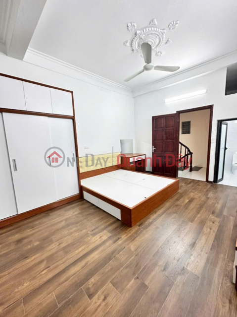 Bán nhà Cầu Giấy, Cầu Giấy, ngõ nông, đủ đồ ở ngay, 30m2, 4 tầng, Mt 4m, chỉ 9.5 tỷ _0