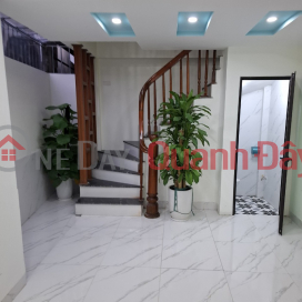 Đầu Lĩnh Nam, 48m2, 5 tầng, 20m ra Ôtô Tránh, Chỉ Nhỉnh 5 tỉ. LH 0904690958 _0