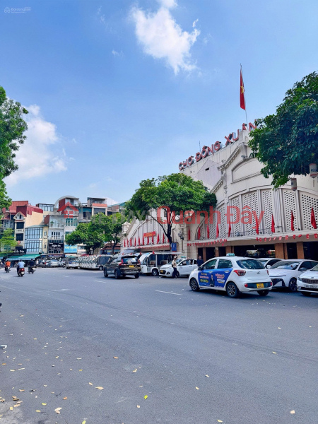 HOT! Sở hữu đất mặt phố Hàng Giấy, Phường Đồng Xuân, Quận Hoàn Kiếm, Hà Nội, Việt Nam | Bán đ 175 tỷ