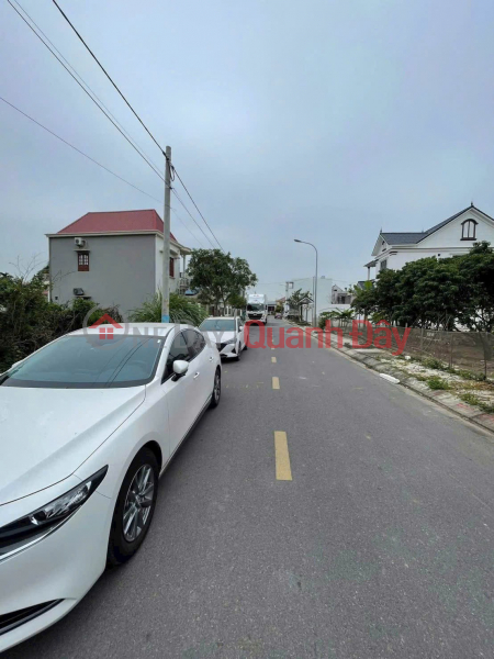 Urgent sale of rare land lot in lane 81 Tan Thanh, Duong Kinh - price only 2.7x billion ZALO 0567 222 555 Vietnam | Sales | đ 2.75 Billion