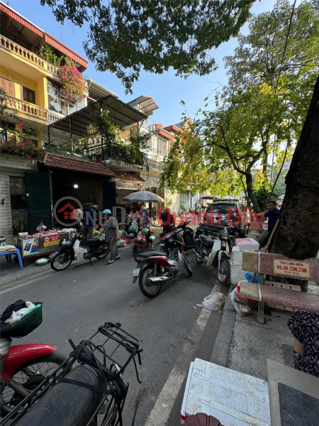 House for sale on Nguyen Van Cu Long Bien, big road, sidewalks on both sides, business regardless, 70m2*4 floors, surplus of 13 billion Sales Listings