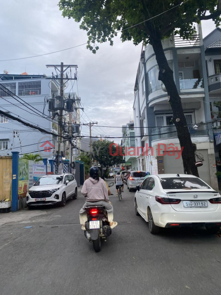 đ 14.48 Billion, **House for sale in alley 202 Pham Van Hai, ward 3, Tan Binh (9x13) 2 floors