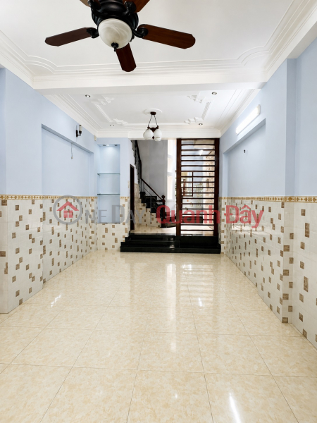 Property Search Vietnam | OneDay | Residential Rental Listings House for rent on Le Thiet Street, 72m², 3 floors, 20 million VND - near market and school.