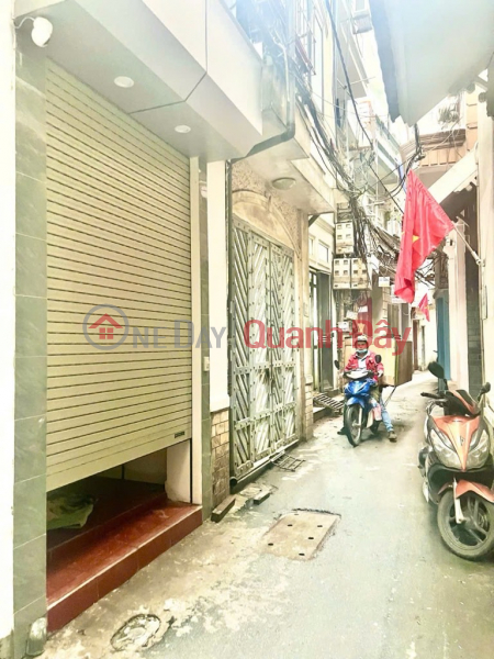 Bán nhà Trường Chinh 5 tầng long lanh, trung tâm, siêu tiện ích, sổ vuông, Việt Nam Bán, đ 8,85 tỷ