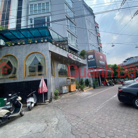 HOUSE on the street side of moat Nam street LOCATION ANGLE sidewalk sidewalk business is 33 billion 105m 7 billion _0