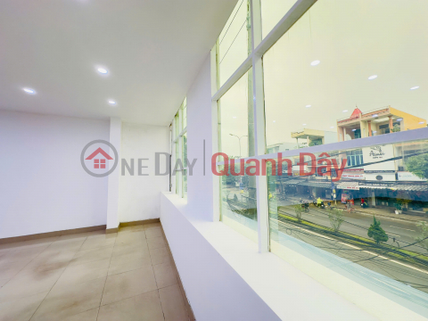 ► MT Ton Duc Thang, Prime Location Befitting High-End Brands, 95m2, 6.3m frontage, perfectly square. _0