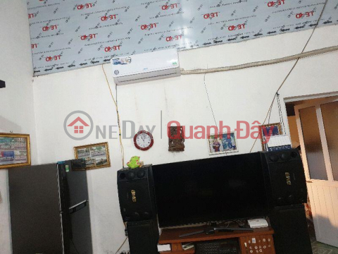 FOR SALE A HOUSE IN NHA LO YEN NGHIA HA DONG ---- AREA 51 M2 ---- 1-STORY HOUSE --- FRONTAGE 6.8 M2 --- PRICE _0