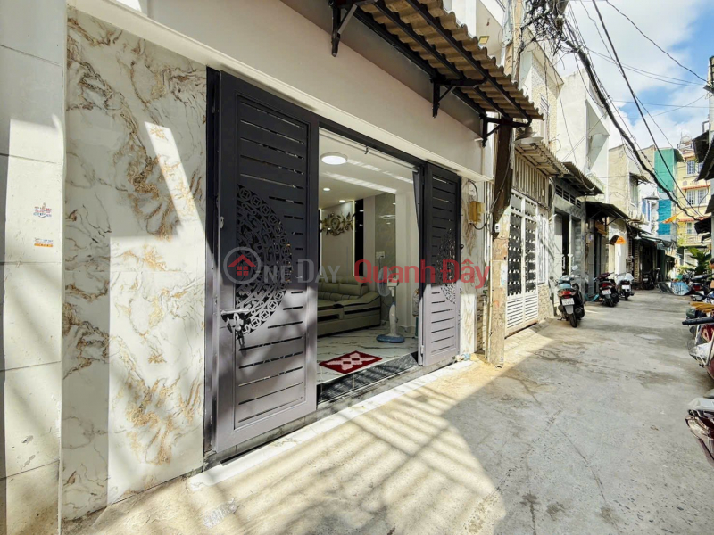 2-Story Concrete House with Airport View Only 4.25 Billion Vietnam | Sales | đ 4.25 Billion