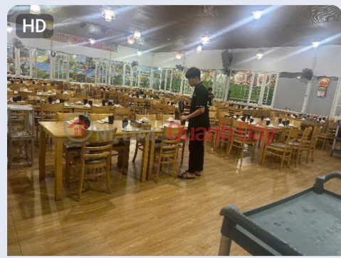 Spacious commercial space for rent in Suong Nguyet Anh, Da Lat, priced at 110 million VND. _0