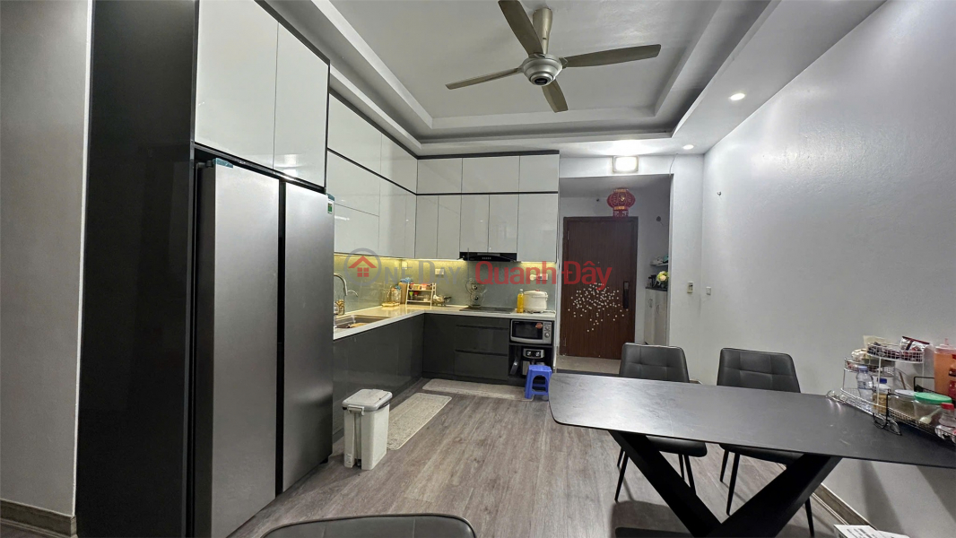 Property Search Vietnam | OneDay | Residential, Sales Listings OWNER SELLING BEAUTIFUL CORNER APARTMENT IN INTRACOM 2 - CAU DIEN - 103m² - 20TH FLOOR - FULLY FURNISHED