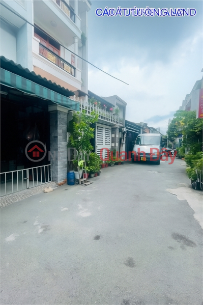 House for sale 4x16m, 3 floors - 6m alley Phan Huy Ich, next to Emart, Go Vap -- only 5.9 billion Sales Listings