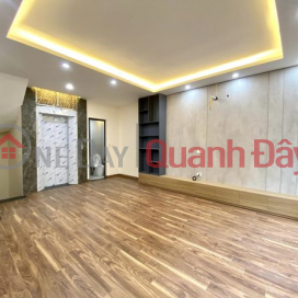 House for sale 75m2 Lane 124 Au Co, Tay Ho 6 bedrooms Elevator Imported 9.8 Billion VND _0