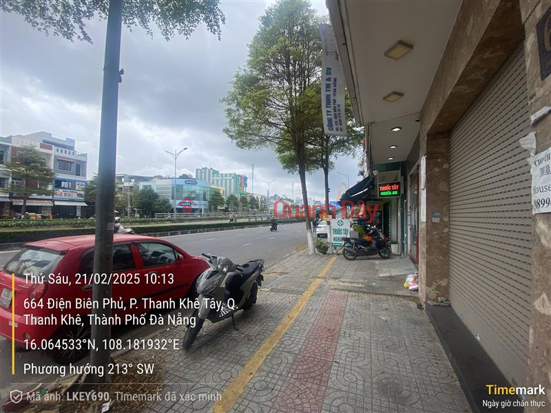 OWNER IS STRIPPED FOR MONEY AND NEEDS TO SELL URGENTLY ON THE STREET OF DIEN BIEN PHU, DA NANG FOR 20 BILLION VND Vietnam | Sales | đ 20 Billion