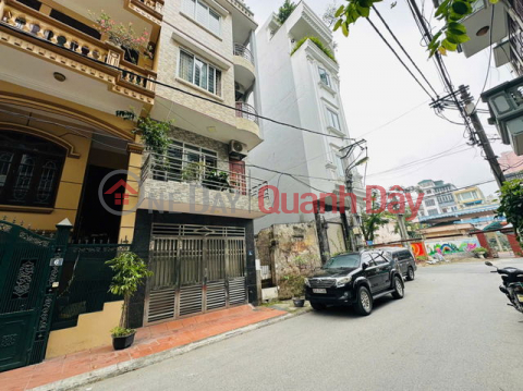 NGHIA DO CAU GIAY LOT - BEAUTIFUL AND VENTILABLE HOUSE - ENDLESS FACILITIES - GOLDEN SPECIFICATIONS - 56M2 X 5 FLOORS - LOT OF LAND _0