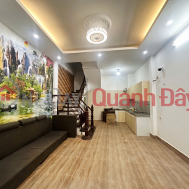 Nhà đẹp Hoàng Hoa Thám gần ngõ thông ô tô 32m² giá 7.2 tỷ _0