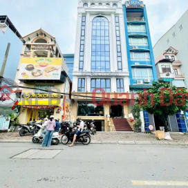MẶT PHỐ NGUYỄN CÔNG HOAN, NGUYỄN CHI THANH_ĐỐNG ĐA
- LÔ GÓC - 3 THOÁNG - THANG MÁY - VỪA Ở VỪA KD - SỔ _0