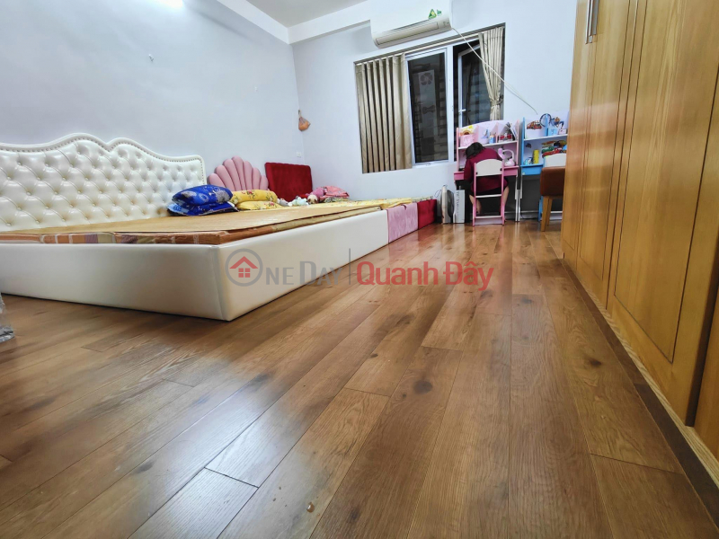 Property Search Vietnam | OneDay | Residential, Sales Listings House for sale Nguyen Cong Tru, Hai Ba Trung 33m, 4T, center, near the street, immense utilities.