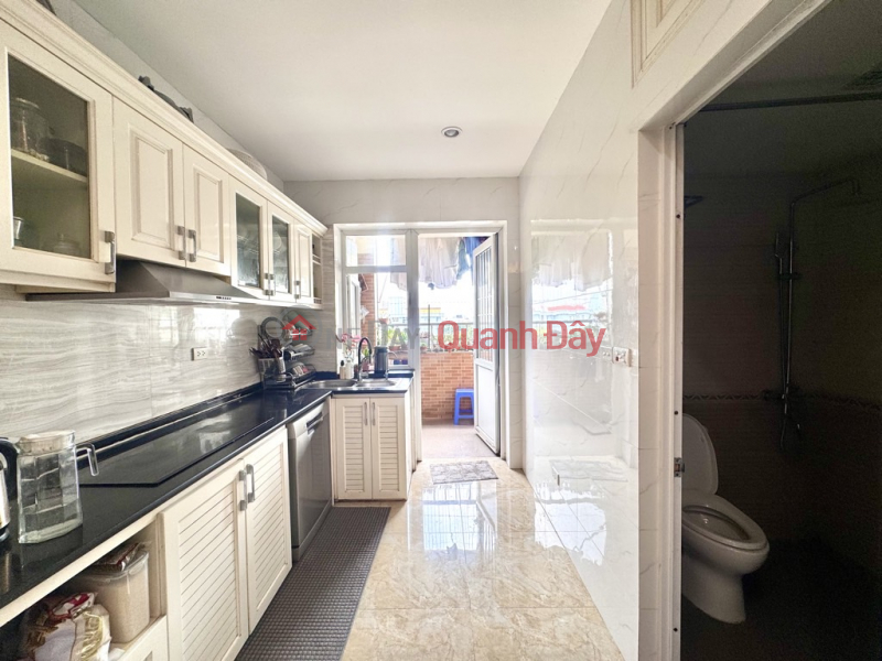 Property Search Vietnam | OneDay | Residential, Sales Listings 3 BEDROOM CORNER APARTMENT IN VIET HUNG URBAN AREA - 102M² - FULL HIGH-CLASS FURNITURE - MOVE IN NOW!