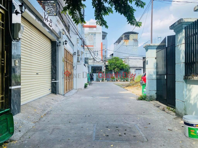 Bán gấp nhà ở ngay trung tâm , giá mềm, vị trí không có căn thứ 2 tại Thủ Đức. Niêm yết bán