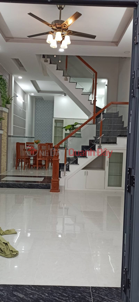 Newly built beautiful house, 8m wide truck alley adjacent to No. 8, Linh Xuan, Thu Duc, only 5 billion 9 _0