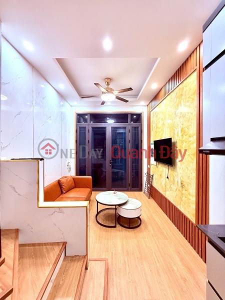 House for sale in Ngoc Ha, Ba Dinh, 22m x 5 floors - 6.5 billion, 2 alley fronts, 50m from the lake Sales Listings