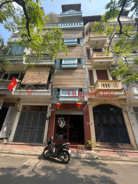 EXPRESS - ALLEY AS BIG AS STREET - TWO OPEN WINDS - SIDEWALK - MILITARY LOT DIVISION Sales Listings