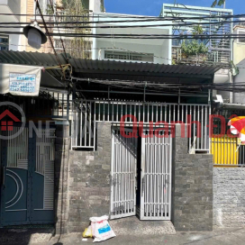 SIÊU PHẨM XÓM CHIẾU, P.13, QUẬN 4, HỒ CHÍ MINH - NHÀ NỞ HẬU TÀI LỘC. _0