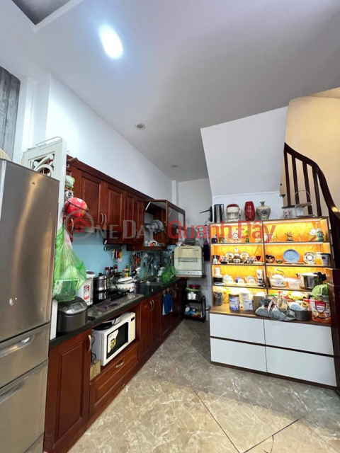 TRỊNH ĐÌNH CỬU - 36M2 - 10M RA PHỐ - NHÀ MỚI ĐẸP - FULL NỘI THẤT - LÔ GÓC THOÁNG SÁNG _0