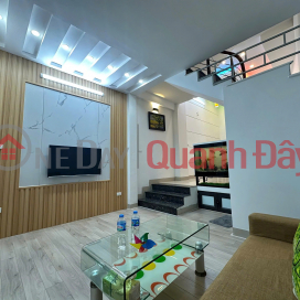 House for rent in lane 93 Giap Nhi, 44m² × 4 floors, 4 bedrooms, 14 million\/month _0