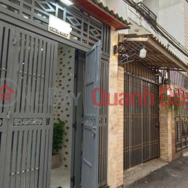House for sale in car alley on Le Duc Tho Street, Go Vap District _0