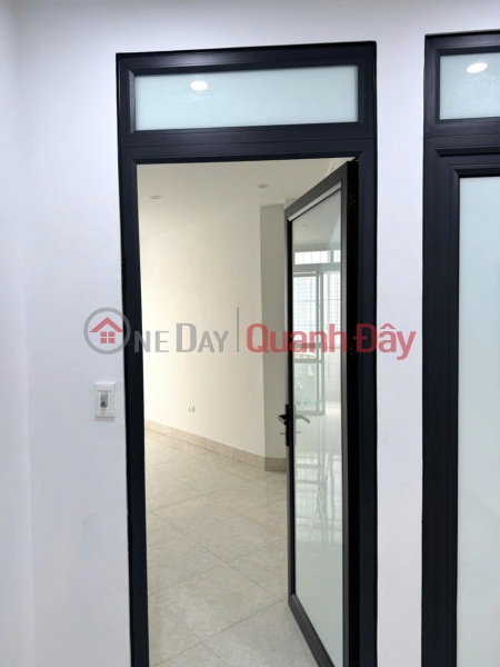 đ 10 Million/ month | Apartment for rent in Thuong Dinh, 58m2, 2 bedrooms, 10 million VND.