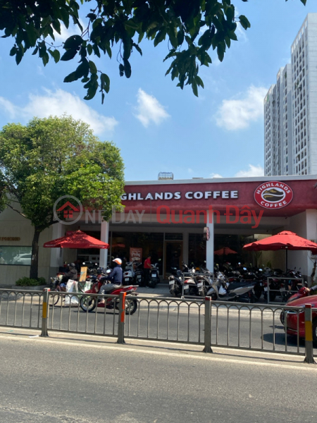 Highland Coffee - 282 Hoa Binh (Highland Coffee - 282 Hòa Bình),Tan Phu | (1)