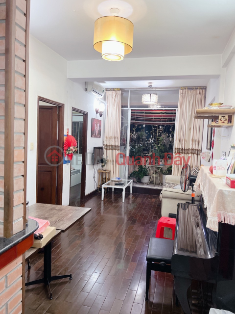 Apartment for sale at Cc 76, Ngo Tat To Street, Ward 19, Binh Thanh, Ho Chi Minh. _0