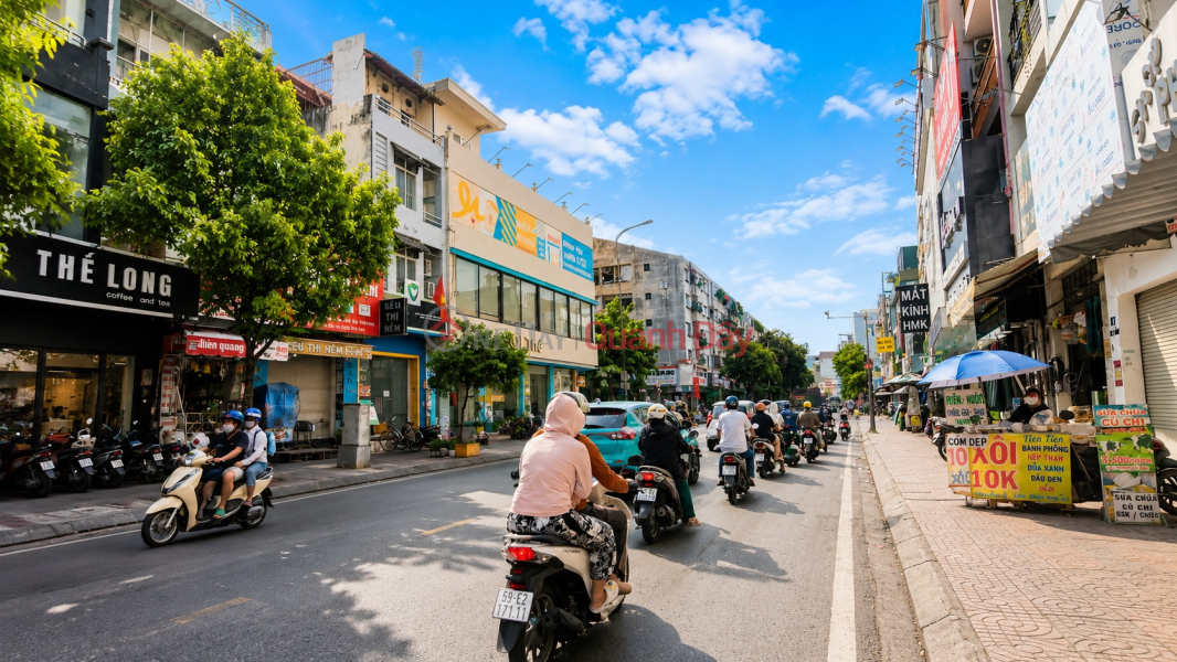 Property Search Vietnam | OneDay | Residential | Rental Listings | House for rent in Go Dau, 68m² - 3 floors, with two street frontages - near the intersection - in a commercial area.