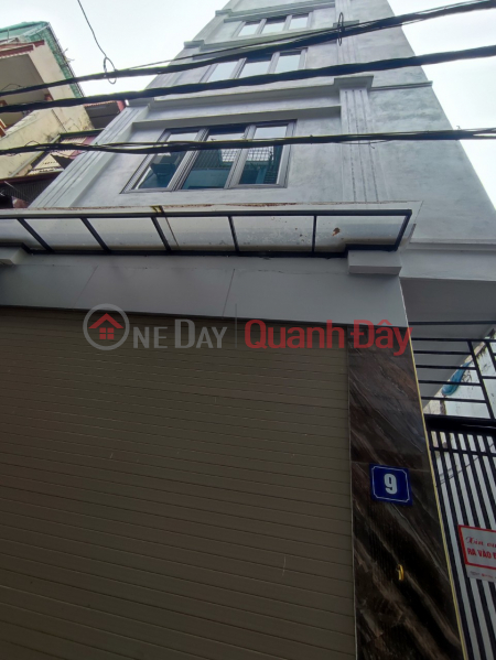 Bán nhà mới Phạm Văn Đồng 40m2x 5 Tầng, Gần Phố. Giá 3,52 tỷ Niêm yết bán