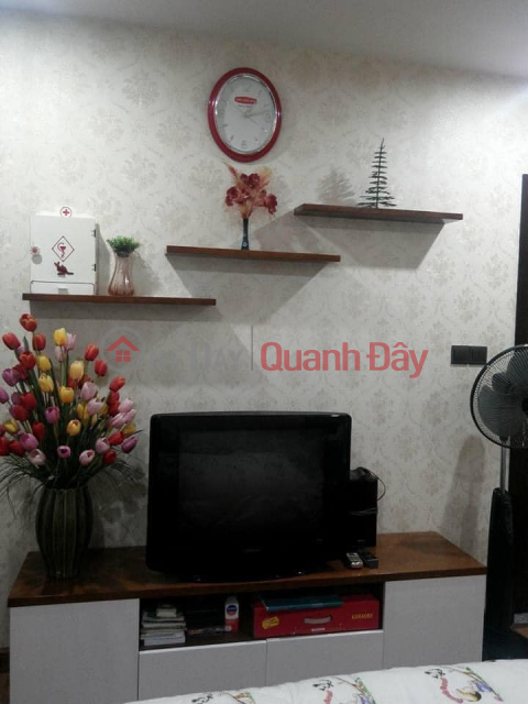 Cho thuê căn hộ 2 phòng ngủ chung cư Home City- Nguyễn Chánh giá 16tr, 70m2 ( 2 ngủ , 2 vệ sinh ),Nội thất: _0