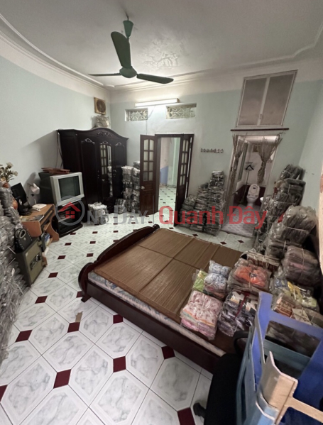 B.N XA DAN COMMUNE HOUSE - TWO FACES OF ALWAYS - Huge FRONT FACE - EXACTLY 200M TO XA DAN STREET. Sales Listings