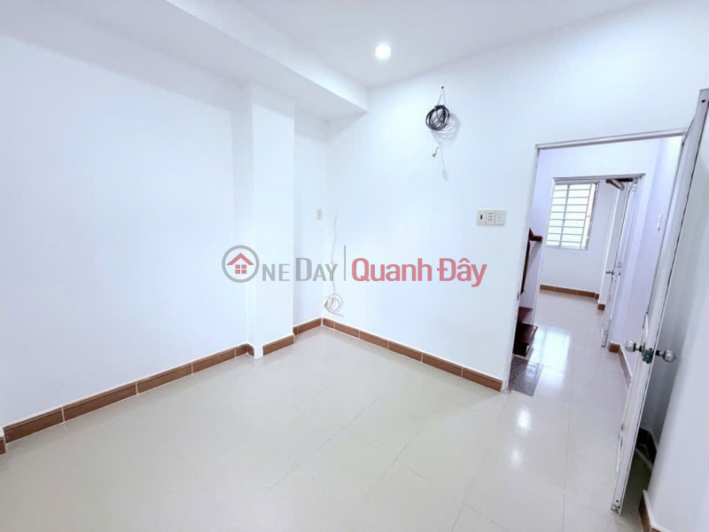 đ 3,3 tỷ, Giảm 300tr! Nhà Vuông 2 tầng 27m2 – Nguyễn Văn Khối QV