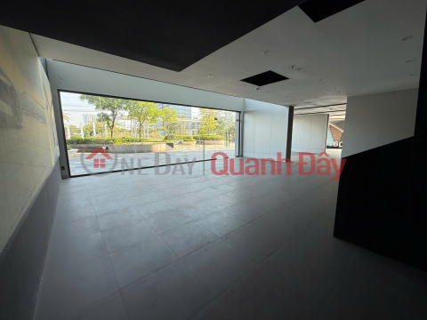 Shophouse for rent at Lavida Plus, District 7, right at the intersection of Nguyen Van Linh and Nguyen Huu Tho streets. _0