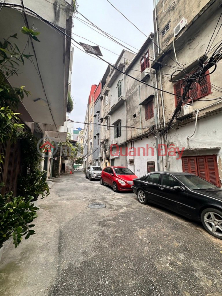 Only one house available! Just over 3 billion VND, single-story house on Nguyen Van Cu street, car access nearby, title deed kept safe. Vietnam | Sales đ 3.4 Billion